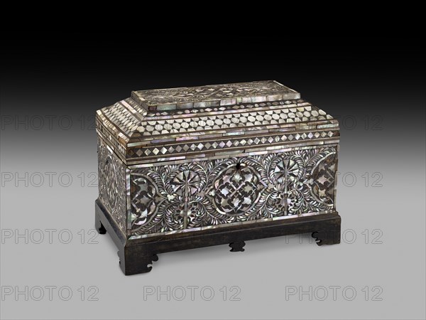 Casket with geometric and foliate decoration, 1590-1600. Artist: Unknown.