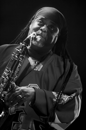 Courtney Pine Artist: Alan John Ainsworth.