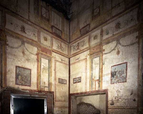 Domus Aurea, frescoes from 64 a.D.