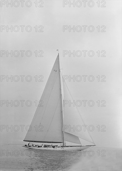 The 23 Metre 'Candida' sailing close-hauled, 1935. Creator: Kirk & Sons of Cowes.