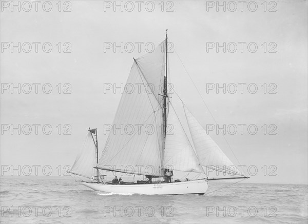 The yawl 'Colleen' under way, 1912. Creator: Kirk & Sons of Cowes.