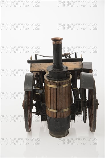 1868 Knight Steam carriage scale model. Creator: Unknown.