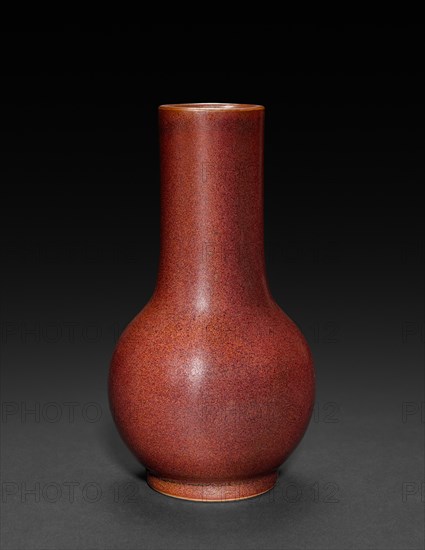 Bottle, 1736-1795. Creator: Unknown.