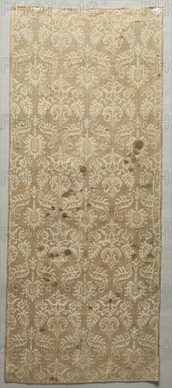 Silk and Linen Fragment, 17th century. Creator: Unknown.