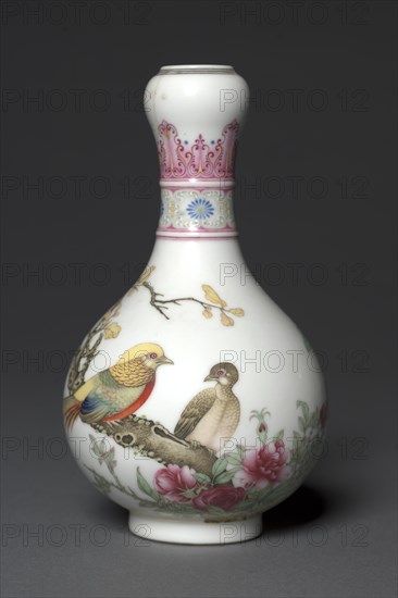 Vase with Golden Pheasants, 1736-95. Creator: Unknown.