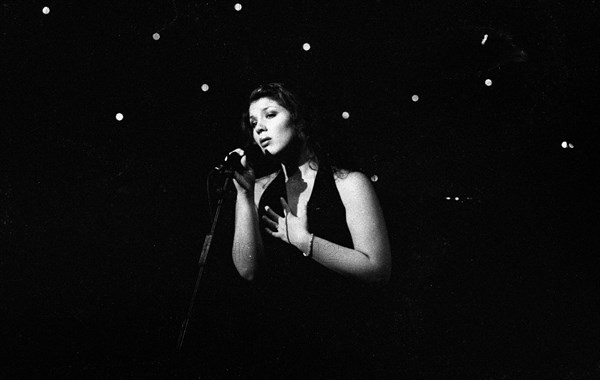 Jane Monheit, Brecon Jazz Festival, Brecon, Powys, Wales, Aug 2001.