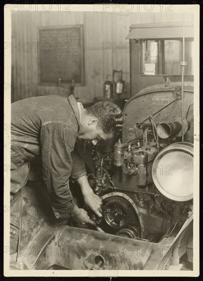 Untitled, ca. 1935. Creator: Lewis Wickes Hine.