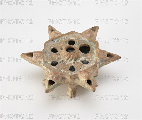Lamp, Ayyubid period, 12th-13th century. Creator: Unknown.