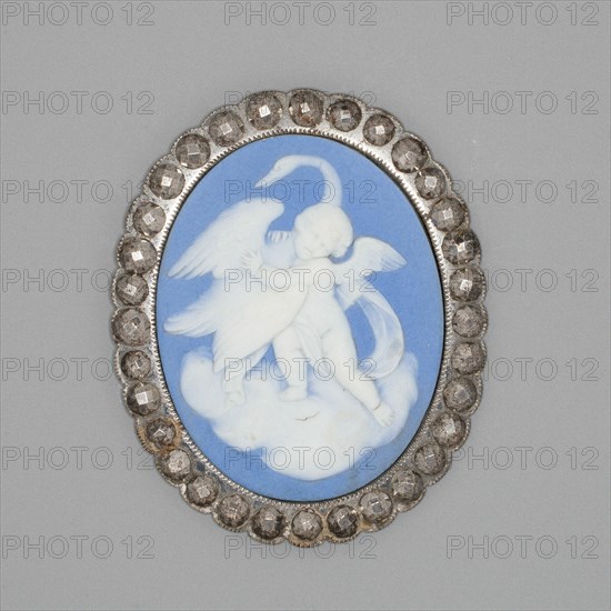 Medallion with Cupid and Swan, Burslem, Late 18th century. Creator: Wedgwood.