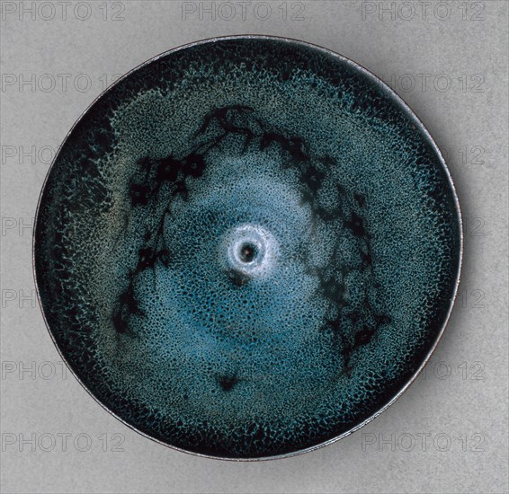 Conical Bowl with Blossoming Plum, Southern Song dynasty (1127-1279).