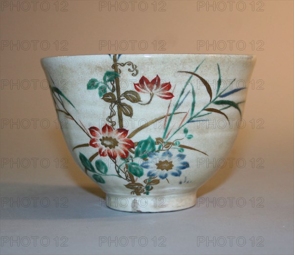 Satsuma Ware Teabowl, 18th century.