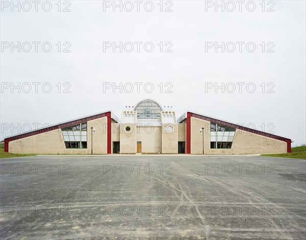 Perronet Thompson School, Wawne Road, Bransholme, Kingston upon Hull, 17/04/1989. Creator: John Laing plc.