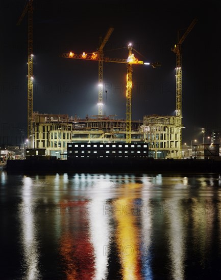 Vauxhall Cross, Albert Embankment, Vauxhall, Lambeth, London, 03/12/1990. Creator: John Laing plc.