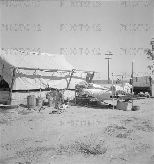 California home of Oklahoma drought refugee, 1936. Creator: Dorothea Lange.