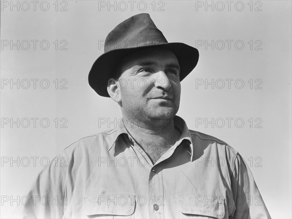 Purchasing farm under Bankhead-Jones Act, near Stockton, California, November 17, 1938. Creator: Dorothea Lange.