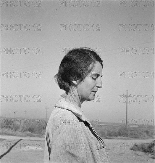 Mrs. Bartheloma, three years from Nebraska farm. Nyssa Heights, Malheur County, Oregon.