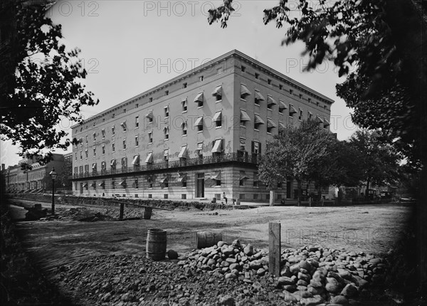 Old Winder Bldg. 17th & F. St. N.W. Wash. D.C., between 1860 and 1880. Creator: Unknown.