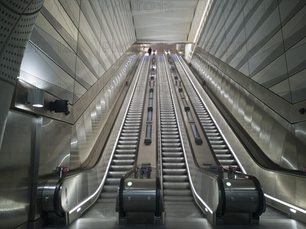 Elizabeth Line, Liverpool St, London, UK, May 2022. Creator: Ethel Davies.