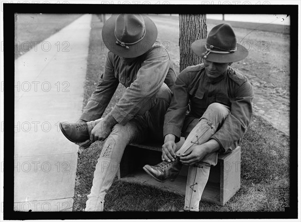 Camp, between 1916 and 1918. US military personnel.