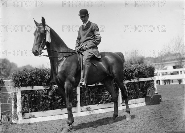 Horse Shows. Julian Morris, 1911.