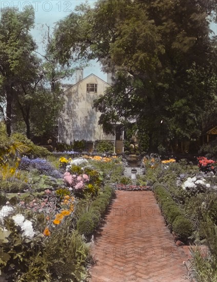 Reveille, Elmer Mulford Crutchfield house, 4200 Cary Street, Richmond, Virginia, 1929. Creator: Frances Benjamin Johnston.