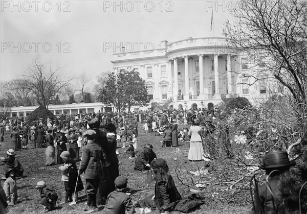 Easter Egg Rolling, White House, 1914.