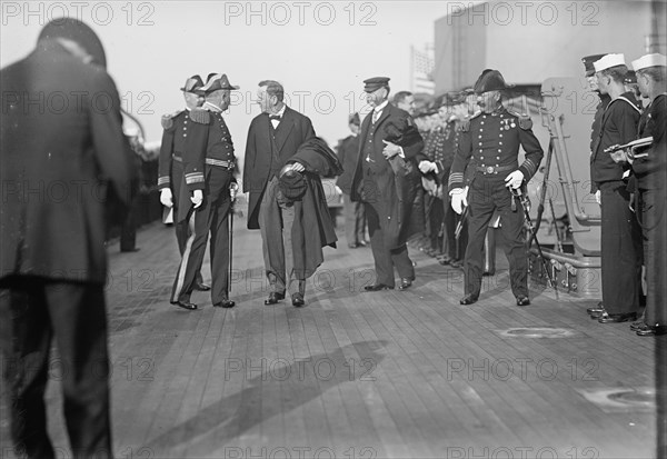 Target Practice - Daniels, Josephus; Badger, Charles Johnston, Rear Admiral, U.S.N.; Chapin..., 1913 Creator: Harris & Ewing.