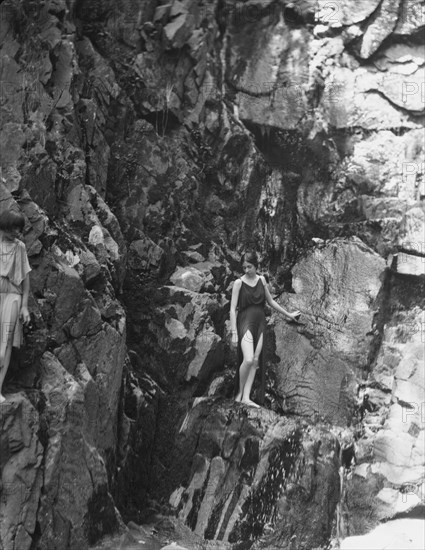 Tonetti, Miss, at Sneding's Landing, 1921 June 7. Creator: Arnold Genthe.