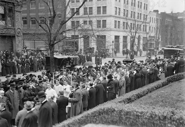 Pan American Mass - Thanksgiving Day at St. Patrick's. Groups at St. Patrick's, 1914. Creator: Harris & Ewing.