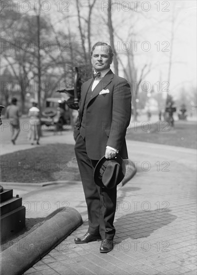 Indians, American - Maj. Victor M. Locke, Chief of The Choctaw, 1916. Creator: Harris & Ewing.