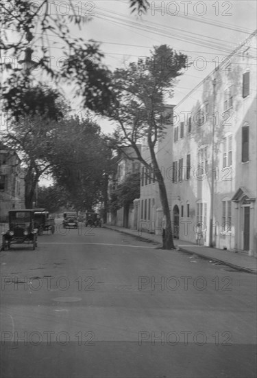 Street scene, New Orleans or Charleston, South Carolina, between 1920 and 1926. Creator: Arnold Genthe.