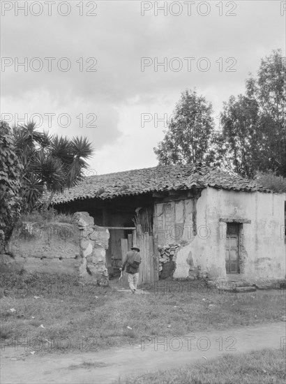 Travel views of Cuba and Guatemala, between 1899 and 1926. Creator: Arnold Genthe.