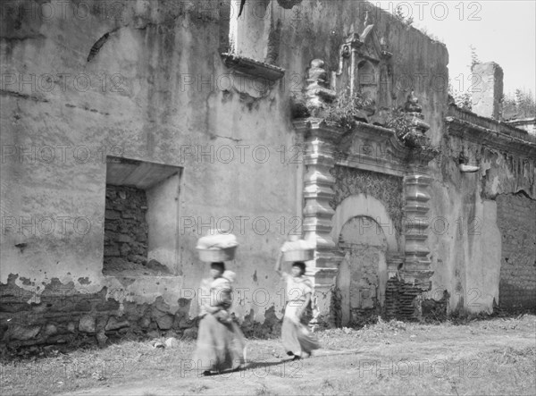 Travel views of Cuba and Guatemala, between 1899 and 1926. Creator: Arnold Genthe.