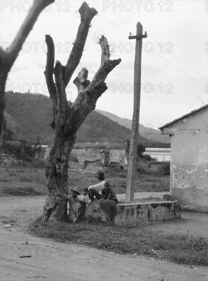 Travel views of Cuba and Guatemala, between 1899 and 1926. Creator: Arnold Genthe.