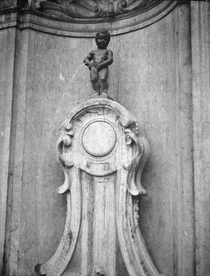 Travel views of Europe, between 1904 and 1938. Creator: Arnold Genthe.