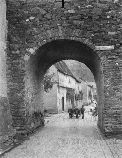 Travel views of Europe, between 1904 and 1938. Creator: Arnold Genthe.