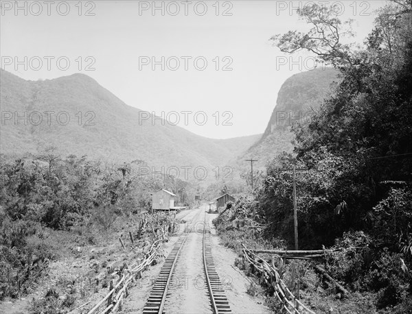 Micos, between 1880 and 1897. Creator: William H. Jackson.