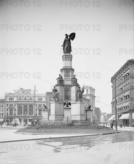 Soldiers' and Sailors' Monument, Detroit, Mich., between 1900 and 1910 ...