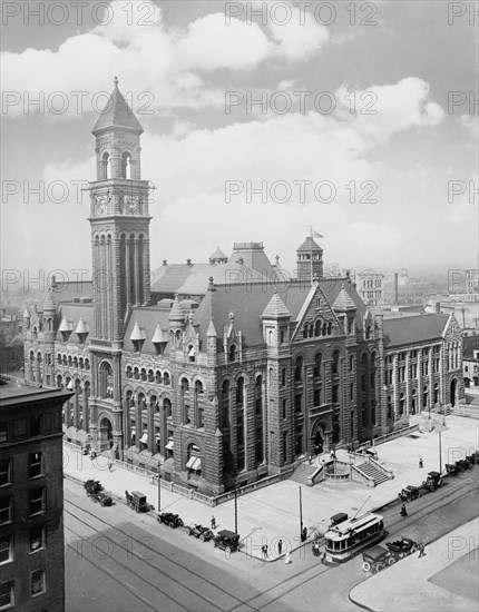 Post office, Detroit, Mich., c.between 1910 and 1920. Creator: Unknown.