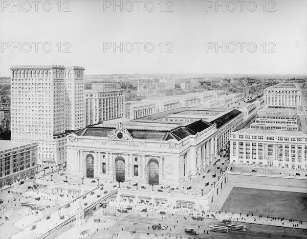 Grand Central Terminal, New York, between 1910 and 1920. Creator: Unknown.