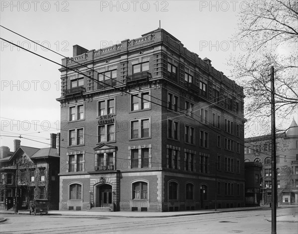 Y.W.C.A., Detroit, Mich., between 1905 and 1915. Creator: Unknown.