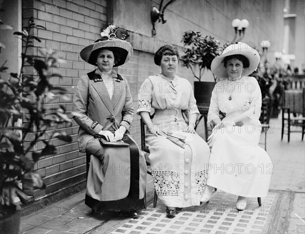 Mrs. Robert Crain, Mrs. Norman E. Mack, Mrs. Tom Taggart, 1912. Creator: Bain News Service.