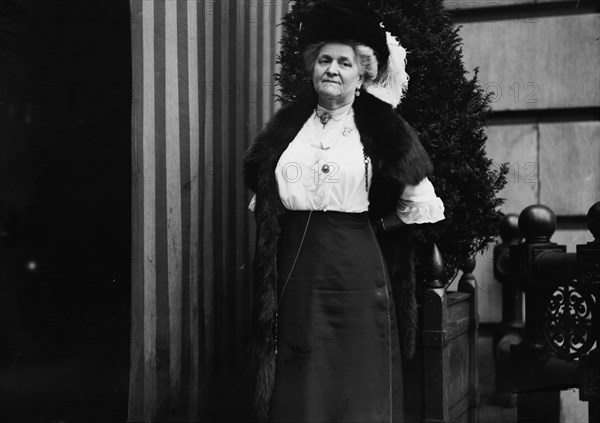 Mrs. J.S. Crosby, (1912?). Creator: Bain News Service.