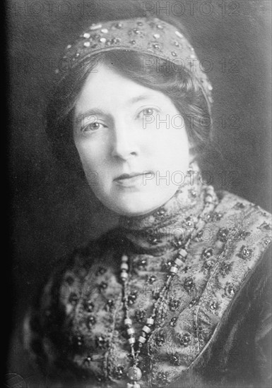 Mrs. H.H. Lund, between c1910 and c1915. Creator: Bain News Service.