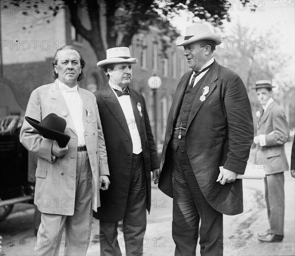 Sen. Vardaman, Congr. Heflin, Ollie James, between c1910 and c1915. Creator: Bain News Service.