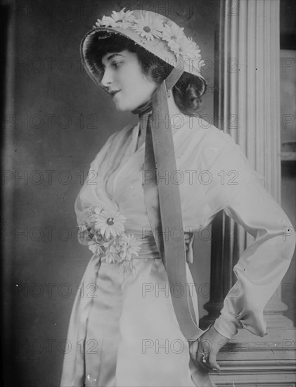 Carolyn Thomson in "Adele", 1913. Creator: Bain News Service.