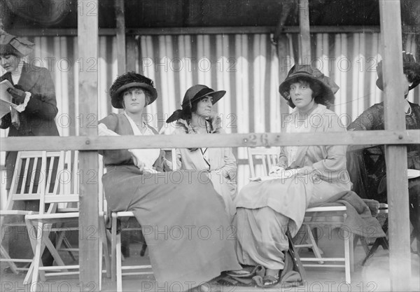 Miss E.D. Gilman, Miss E. Brinkley, Miss E. N. Ford, between c1910 and c1915. Creator: Bain News Service.