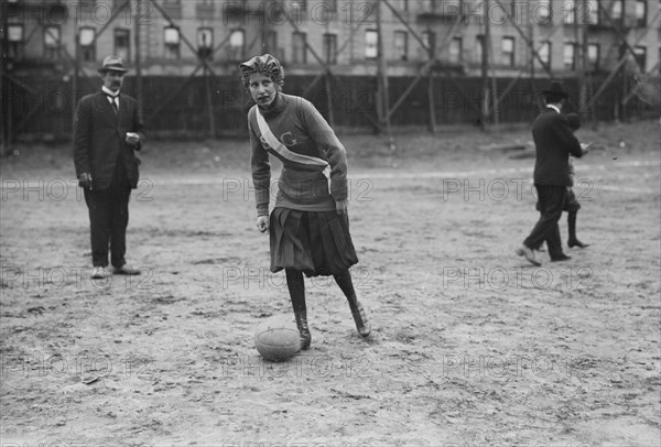 Miss Isabel Tennant, between c1910 and c1915. Creator: Bain News Service.