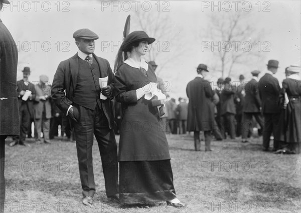 H.K. Vingut & wife, 1914. Creator: Bain News Service.