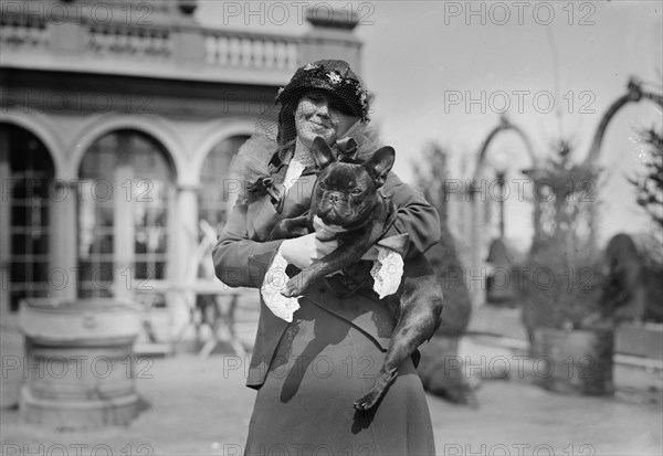 Mrs. Martha Haslam & Noisette, between c1910 and c1915. Creator: Bain News Service.